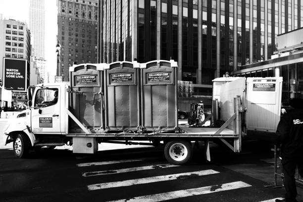 Best Construction site porta potty rental  in Wurtland, KY